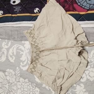 Juniors Rewash Med Khaki Shorts